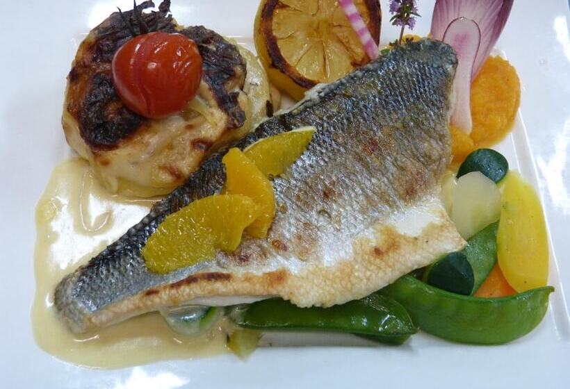 Отель La Clé Des Champs