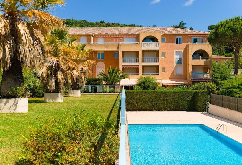 Отель Lagrange Vacances Villa Barbara