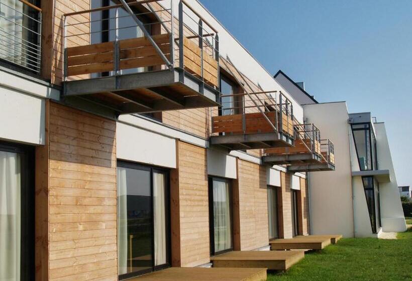 Отель Logis Le Château De Sable