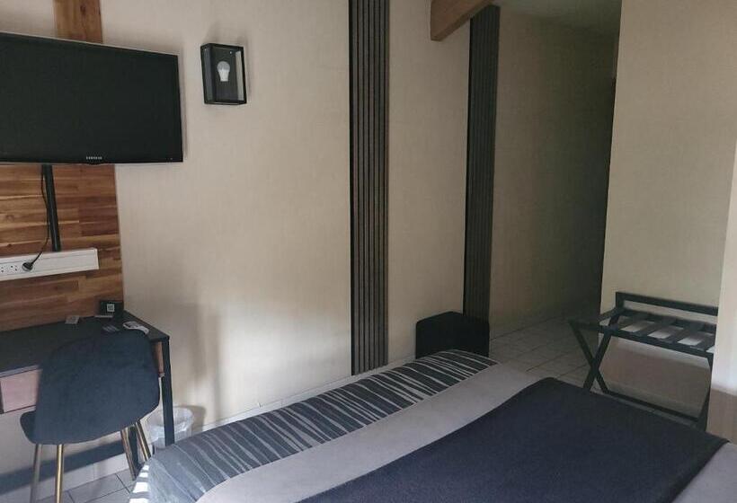 Отель Le Medicis