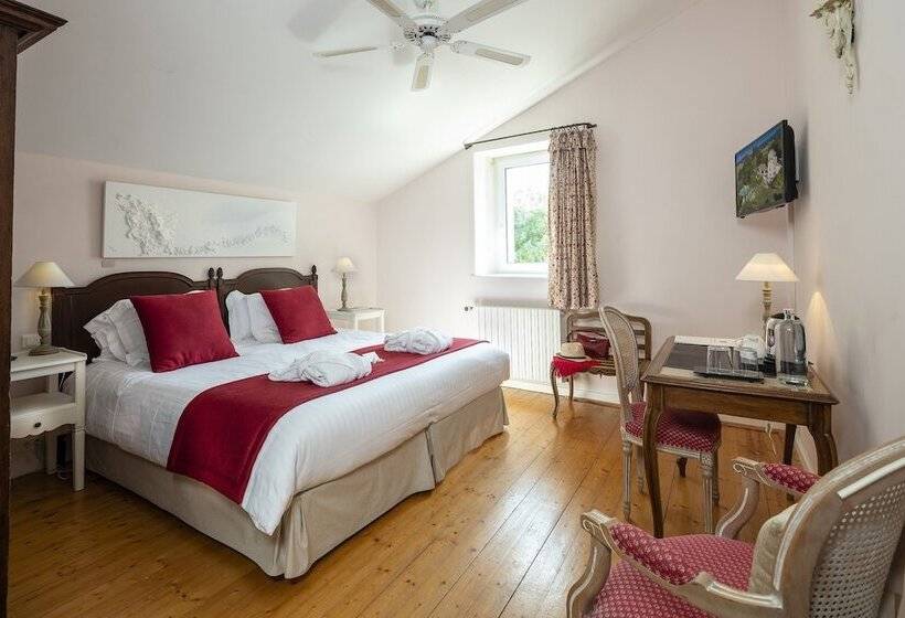 فندق Le Moulin De Valaurie