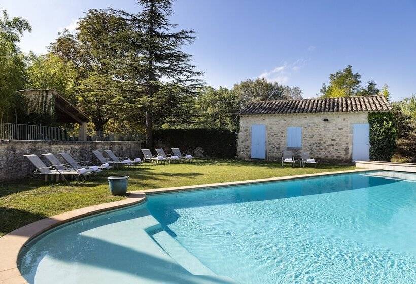 فندق Le Moulin De Valaurie