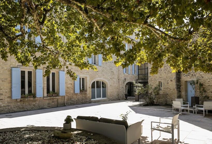 فندق Le Moulin De Valaurie