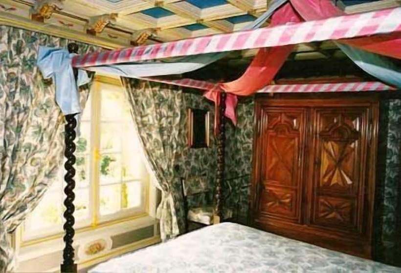 בית מלון כפרי Le Petit Manoir Des Bruyeres