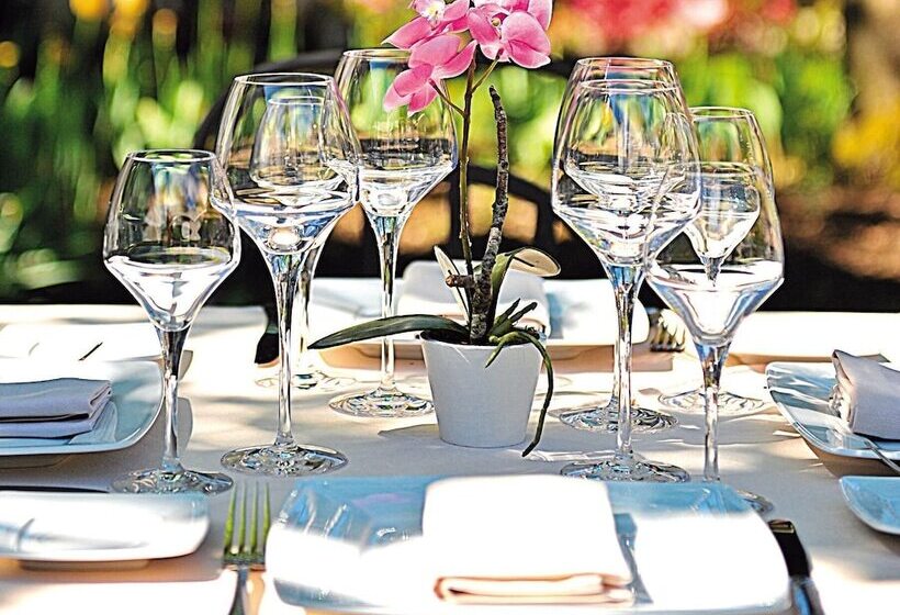 فندق Logis Hôtel Le Relais Louis Xi