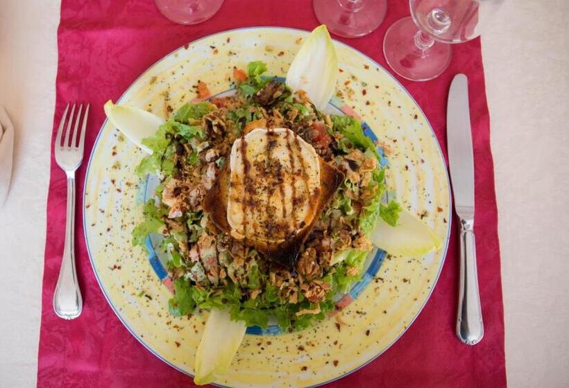 בית מלון כפרי Le Sauvage