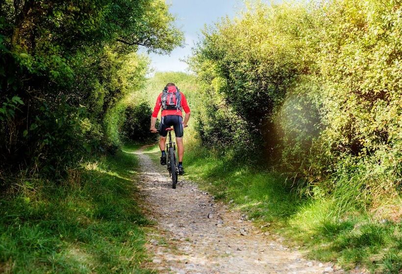 فندق Le Vallon Des Sources