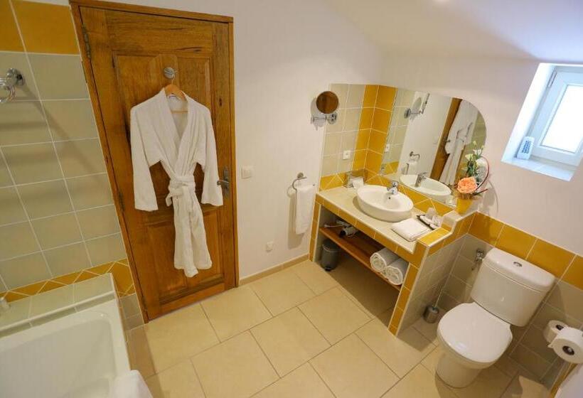 Отель Maison Chenet   Les Chambres Entre Vigne Et Garrigue   Teritoria