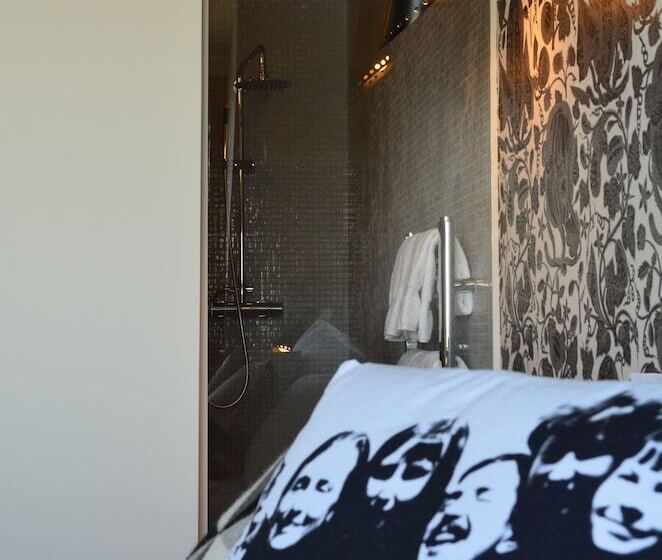 فندق Les Pilotes