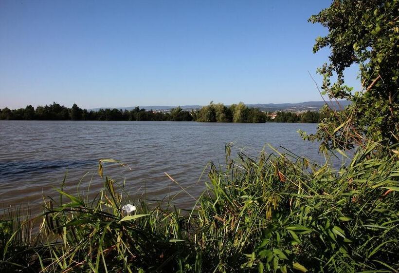 בית מלון כפרי Les étoiles Du Forez