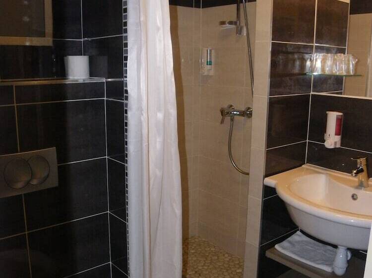 בית מלון כפרי Les étoiles Du Forez