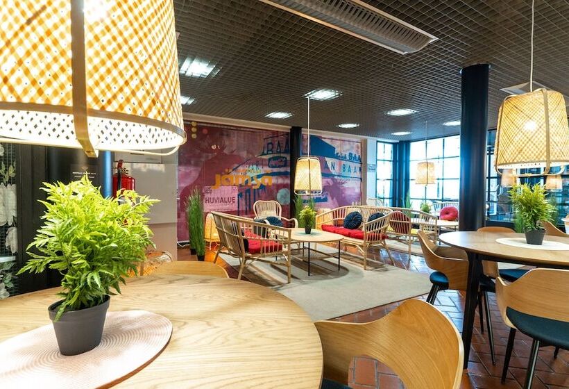 בית מלון כפרי Li Jämsä