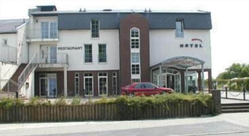 Отель Lindenberger Hof