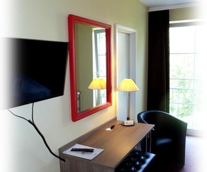 Отель Lindenberger Hof