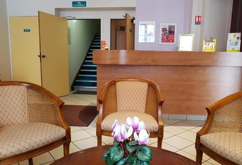 Logis Hotel De Paris