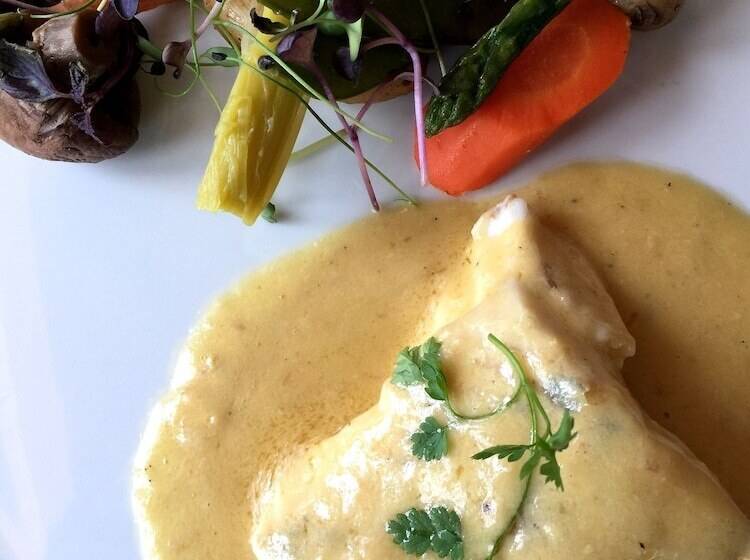 Отель Logis Domaine Du Moulin Cavier