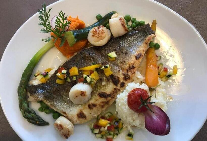 Отель La Clé Des Champs