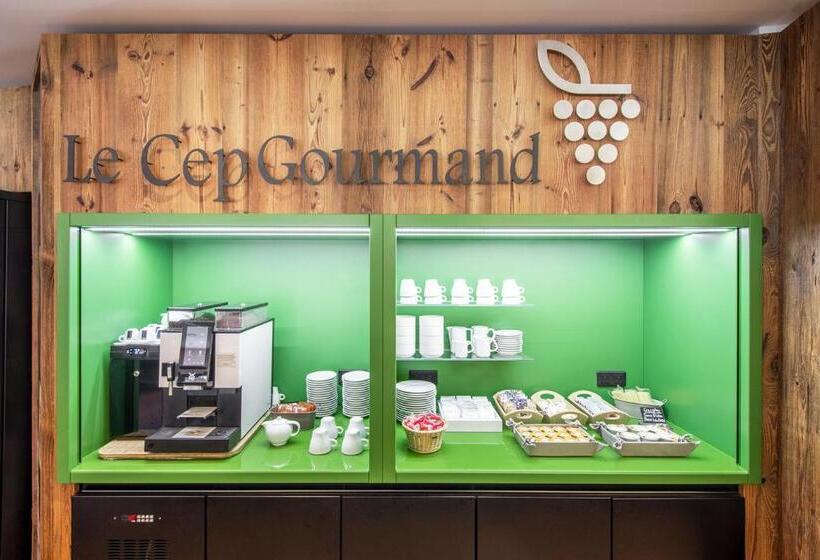 Отель La Clé Des Champs