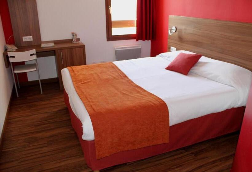 Отель La Clé Des Champs