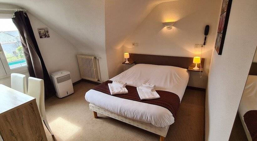 בית מלון כפרי Logis Hôtel Le Bretagne