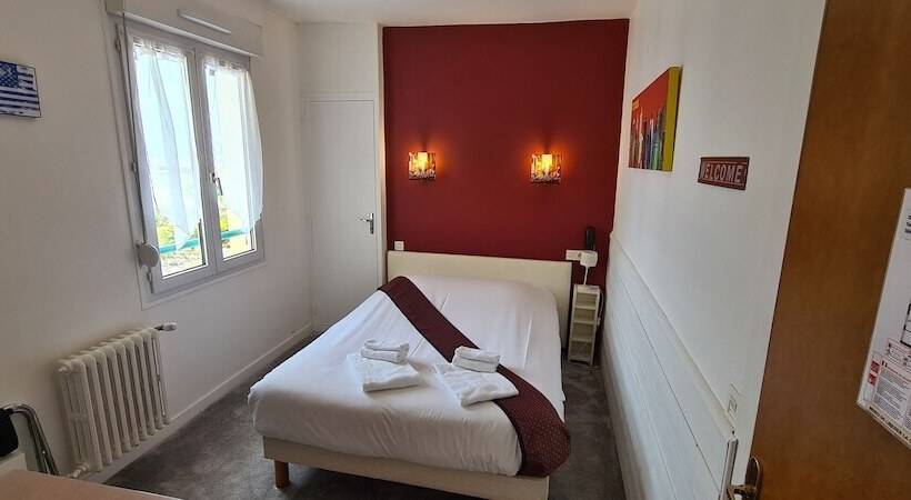 בית מלון כפרי Logis Hôtel Le Bretagne