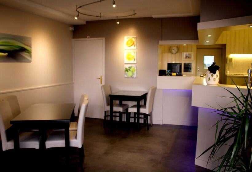 酒店 Logis Hôtel Le Pélican