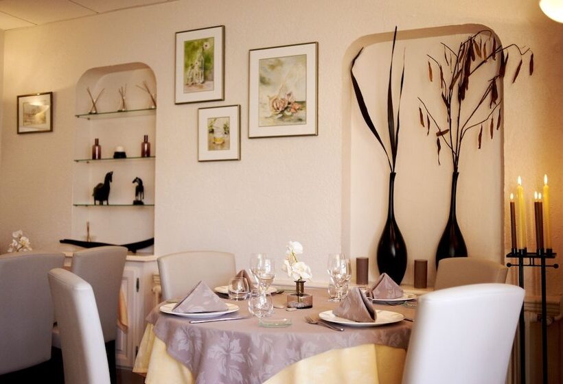 酒店 Logis Hôtel Le Pélican