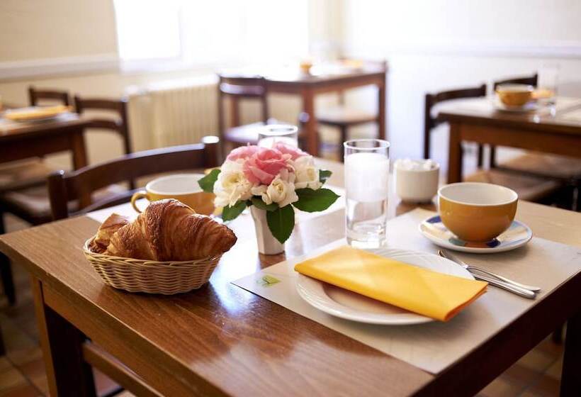 酒店 Logis Hôtel Le Pélican