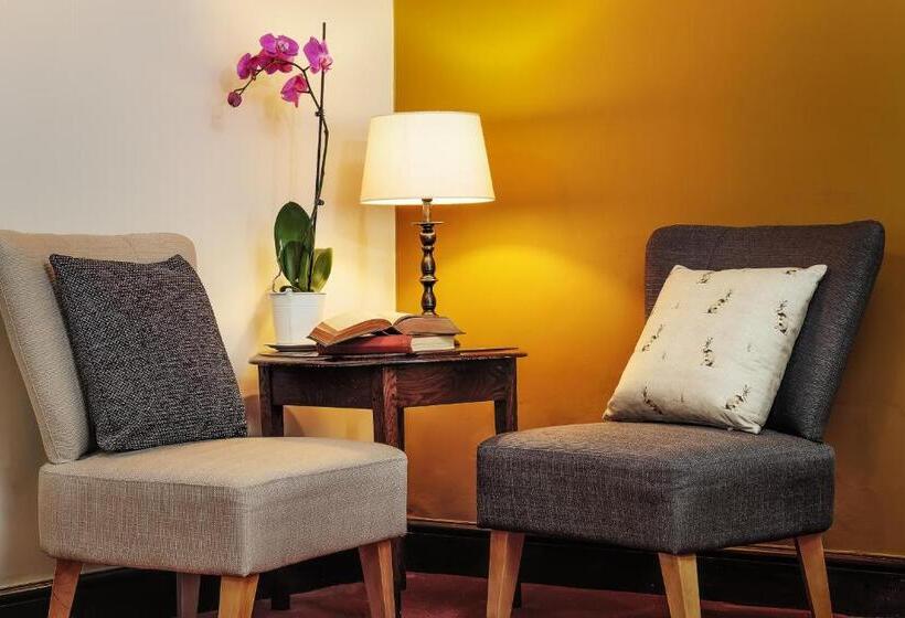 The Lordleaze Hotel And Restaurant