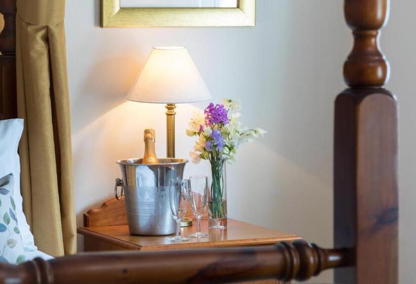 The Lordleaze Hotel And Restaurant