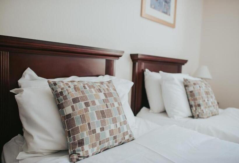 The Lordleaze Hotel And Restaurant