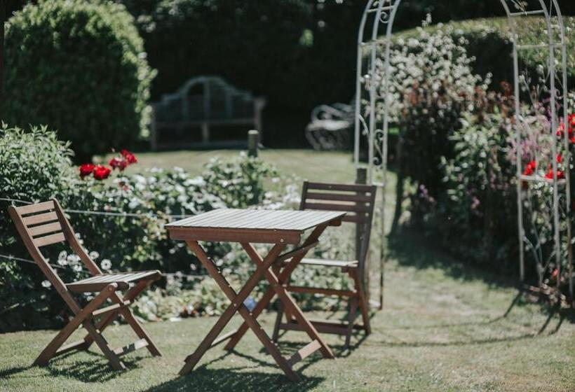 The Lordleaze Hotel And Restaurant