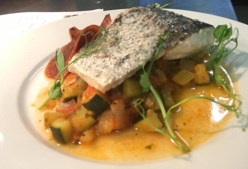 The Lordleaze Hotel And Restaurant