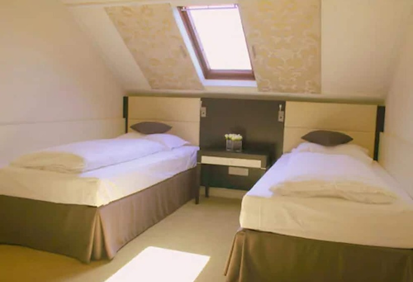 호텔 Number Four At Stow