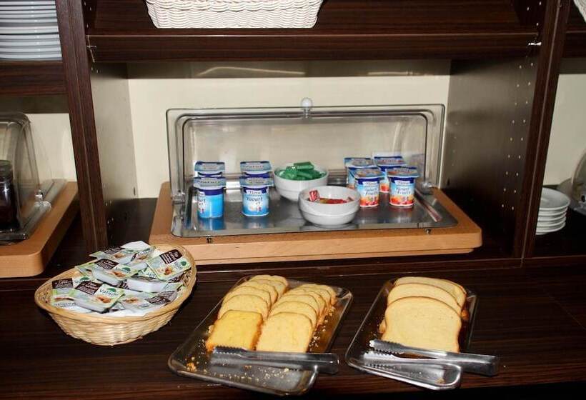 Отель Orly Superior