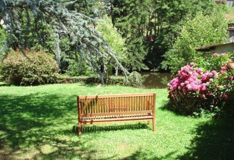 فندق Hôtel Ambroise