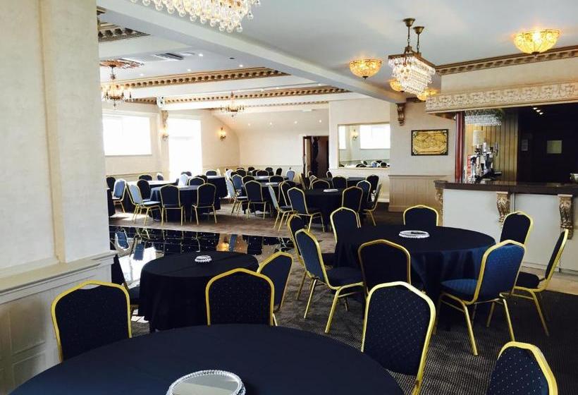 Отель Parkstone