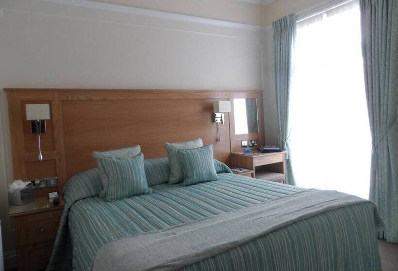 فندق Phyllis Court Members Club