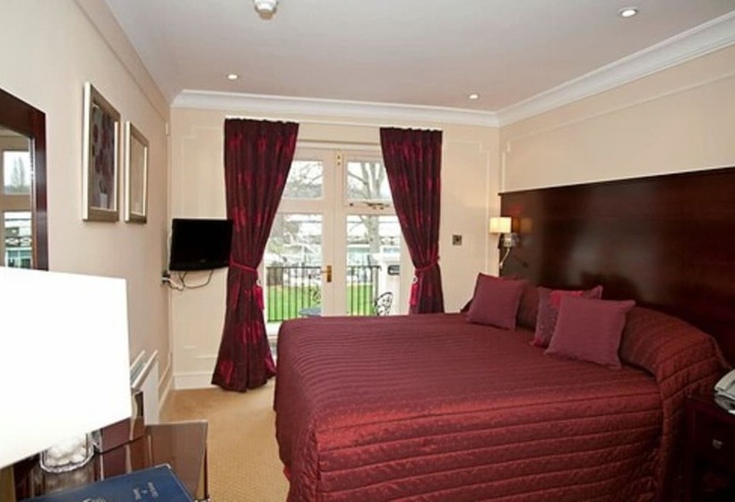 فندق Phyllis Court Members Club