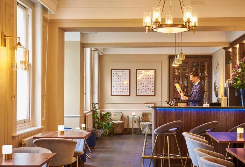 فندق Phyllis Court Members Club