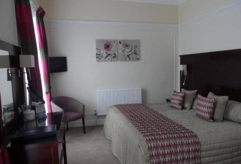 فندق Phyllis Court Members Club