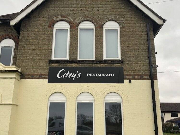 酒店 Redwings Lodge Baldock