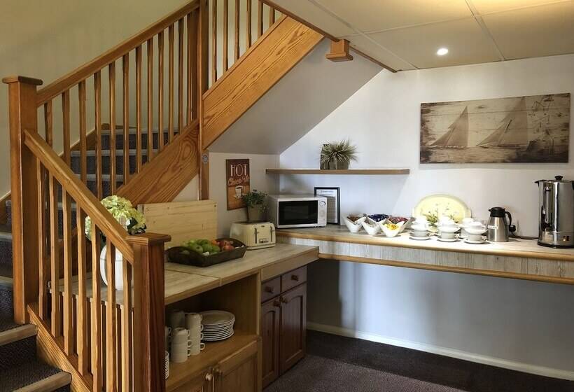 בית מלון כפרי Redwings Lodge Rutland