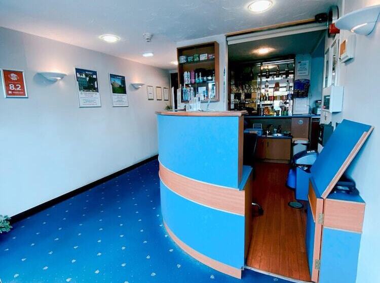 בית מלון כפרי Redwings Lodge Sawtry Huntingdon