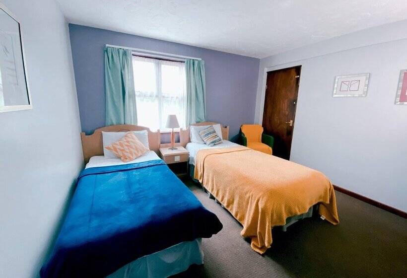 בית מלון כפרי Redwings Lodge Sawtry Huntingdon