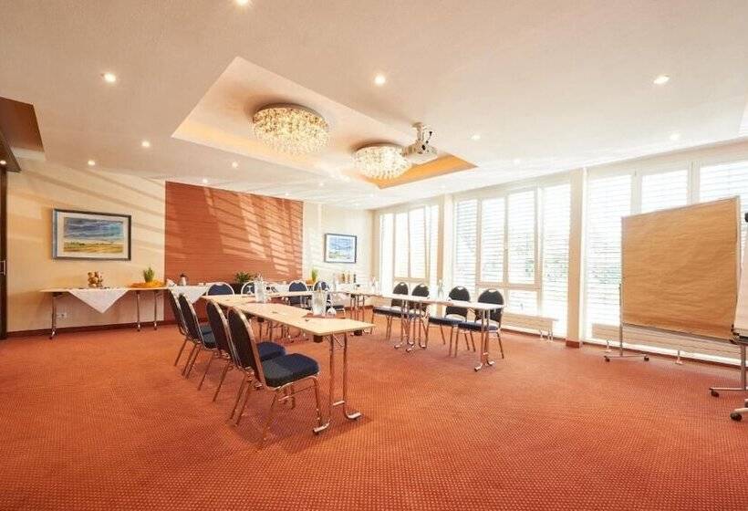 בית מלון כפרי & Restaurant Alte Schule