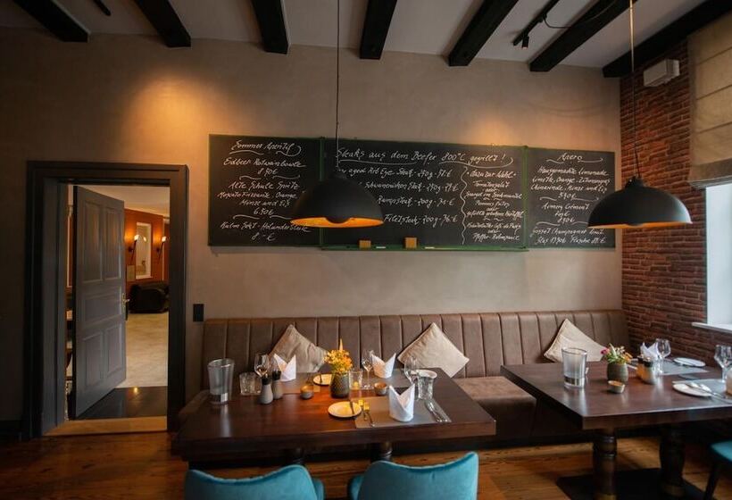 בית מלון כפרי & Restaurant Alte Schule