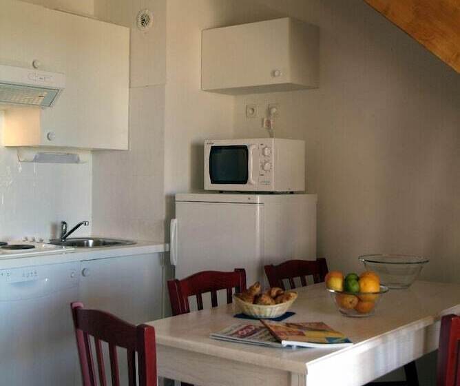 בית מלון כפרי Résidence Odalys Les Hauts De Salavas