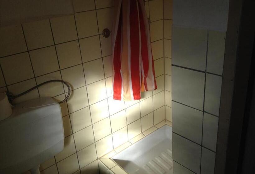 Отель Saarland Lebach