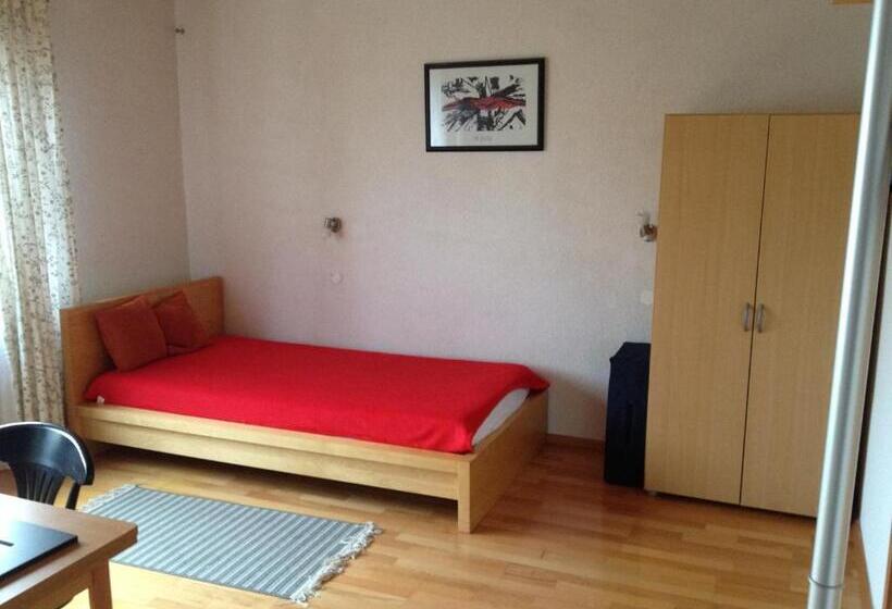 Отель Saarland Lebach